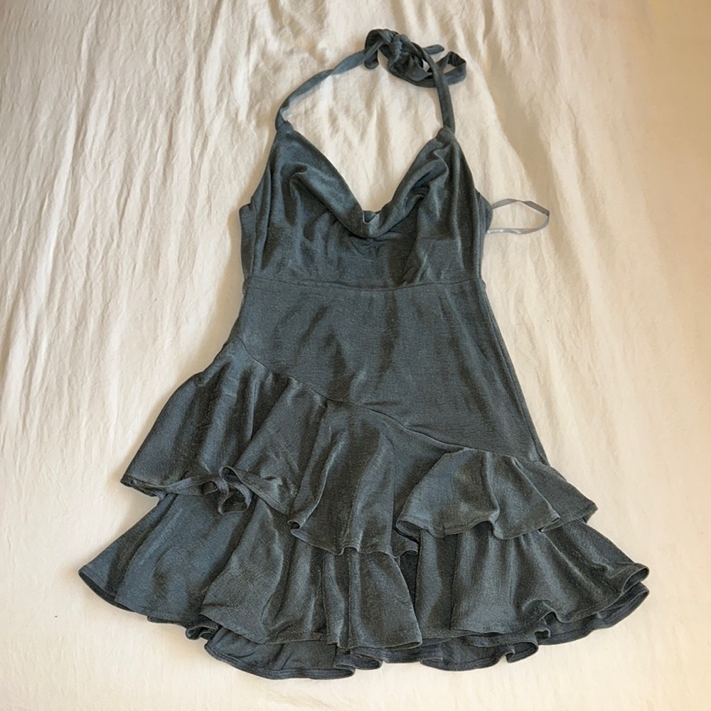 Selfie Leslie Elegant Halter Neck Ruffle Dress